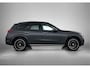 Mercedes-Benz GLC 300e 4MATIC Sport Edition | Premium | Nightpakket | Rijassistentiepakket Plus | Treeplanken in aluminiumlook | Trekhaak | Panoramaschuifdak | Smartphone integratie | 360° camera | Sfeerverlichting |