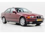BMW 3-Serie 320i 6-cilinder E36 5-bak | schuifdak | historie