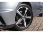Volvo V40 2.0 T2 R-Design | Navigatie | Harman Kardon Audio | Achteruitrijcamera | Parkeersensoren | Stoelverwarming | Verwarmde Voorruit