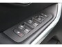 Volvo V40 2.0 T2 R-Design | Navigatie | Harman Kardon Audio | Achteruitrijcamera | Parkeersensoren | Stoelverwarming | Verwarmde Voorruit