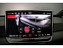 Volkswagen ID.3 Pro 204pk Automaat Adaptive cruise control, Achteruitrijcamera, LED matrix koplampen, Navigatie, Stuurwiel verwarmd, Parkeersensoren, Stoelverwarming