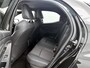 Toyota Yaris 1.5 Hybrid 130 Executive | BTW voertuig | Dodehoek detectie | Stoel+stuurverwarming | Parkeersensoren voor+achter | Draadloze telefoonlader | Apple CarPlay/Android auto | Cruise Control Adaptive | CF MB