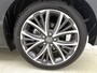 Toyota Yaris 1.5 Hybrid 130 Executive | BTW voertuig | Dodehoek detectie | Stoel+stuurverwarming | Parkeersensoren voor+achter | Draadloze telefoonlader | Apple CarPlay/Android auto | Cruise Control Adaptive | CF MB
