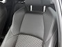 Toyota Yaris 1.5 Hybrid 130 Executive | BTW voertuig | Dodehoek detectie | Stoel+stuurverwarming | Parkeersensoren voor+achter | Draadloze telefoonlader | Apple CarPlay/Android auto | Cruise Control Adaptive | CF MB