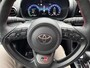 Toyota Yaris Cross 1.5 HYBRID 130 GR-SPORT HEAD-UP JBL-AUDIO 18'' LM-VELGEN PARK-SENSOREN BLIND SPOT KEYLESS NAVI APPLE/ANDROID CLIMA AD-CRUISE LED