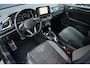 Volkswagen T-Roc 1.5 TSI R-Line | Keyless | ACC | Camera | CarPlay | Stoelverwarming | 17” | LED