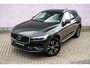 Volvo XC60 Plug-in Hybrid T6 AWD Inscription Expression | Trekhaak | Panoramadak | Adaptive cruise control | Lederen bekleding | Stoel- en stuurverwarming | Comfortstoelen | Achteruitrijcamera | Parkeersensoren voor + achter | Elektrische stoelverstelling | Standkachel | Getint glas | Navigatie | Apple Carplay / Android Auto |