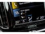 Volvo XC60 Plug-in Hybrid T6 AWD Inscription Expression | Trekhaak | Panoramadak | Adaptive cruise control | Lederen bekleding | Stoel- en stuurverwarming | Comfortstoelen | Achteruitrijcamera | Parkeersensoren voor + achter | Elektrische stoelverstelling | Standkachel | Getint glas | Navigatie | Apple Carplay / Android Auto |