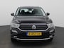 Volkswagen T-Roc 1.5 TSI Style Business 150 PK| Origineel Nederlands | 1e Eigenaar | Trekhaak | Navigatie | Parkeersensoren | Achteruitrijcamera