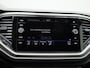 Volkswagen T-Roc 1.5 TSI Style Business 150 PK| Origineel Nederlands | 1e Eigenaar | Trekhaak | Navigatie | Parkeersensoren | Achteruitrijcamera
