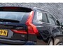 Volvo V90 2.0 T4 Momentum | Trekhaak | Lederen Bekleding | Parkeersensoren | LED Koplampen Adaptief | BLIS | Navigatie | Apple Carplay | Android Auto | Elektrisch Verstelbare Voorstoel