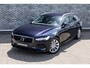Volvo V90 2.0 T4 Momentum | Trekhaak | Lederen Bekleding | Parkeersensoren | LED Koplampen Adaptief | BLIS | Navigatie | Apple Carplay | Android Auto | Elektrisch Verstelbare Voorstoel