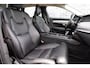Volvo V90 2.0 T4 Momentum | Trekhaak | Lederen Bekleding | Parkeersensoren | LED Koplampen Adaptief | BLIS | Navigatie | Apple Carplay | Android Auto | Elektrisch Verstelbare Voorstoel