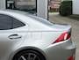 Lexus IS 300h First Edition | Navi/Clima/Cruise/18"/Camera/Privacy Glass