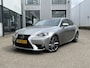 Lexus IS 300h First Edition | Navi/Clima/Cruise/18"/Camera/Privacy Glass