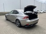 Lexus IS 300h First Edition | Navi/Clima/Cruise/18"/Camera/Privacy Glass