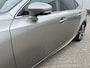 Lexus IS 300h First Edition | Navi/Clima/Cruise/18"/Camera/Privacy Glass