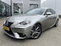 Lexus IS 300h First Edition | Navi/Clima/Cruise/18"/Camera/Privacy Glass
