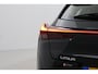 Lexus UX 250h Business Line | Trekhaak | Navigatie | Stoel-/stuurverwarming | Adaptive Cruise | Clima | Parkeersensoren voor/achter | Camera | Keyless | 17 inch
