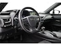 Lexus UX 250h Business Line | Trekhaak | Navigatie | Stoel-/stuurverwarming | Adaptive Cruise | Clima | Parkeersensoren voor/achter | Camera | Keyless | 17 inch