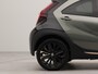 Toyota Aygo X 1.0 VVT-i S-CVT Premium | Apple Carplay | Bluetooth | Achteruitrij camera | Parkeersensoren voor en achter | Voorstoelen verwarmd | Cruise control | Connected services |