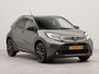 Toyota Aygo X 1.0 VVT-i S-CVT Premium | Apple Carplay | Bluetooth | Achteruitrij camera | Parkeersensoren voor en achter | Voorstoelen verwarmd | Cruise control | Connected services |