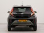 Toyota Aygo X 1.0 VVT-i S-CVT Premium | Apple Carplay | Bluetooth | Achteruitrij camera | Parkeersensoren voor en achter | Voorstoelen verwarmd | Cruise control | Connected services |