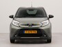 Toyota Aygo X 1.0 VVT-i S-CVT Premium | Apple Carplay | Bluetooth | Achteruitrij camera | Parkeersensoren voor en achter | Voorstoelen verwarmd | Cruise control | Connected services |