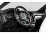 Volvo XC40 1.5 T5 Recharge R-Design | S/K-Panodak | Elek. Trekhaak | Harman/Kardon | Dig. Cockpit | Cruise | Winterpakket | 360 Camera | NAV + App. Connect | ECC | Elek. Klep | LM 19" |