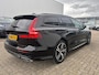 Volvo V60 2.0 B3 Momentum Advantage