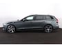 Volvo V60 T6 Recharge Plug-in hybrid AWD Plus Dark - Panorama/schuifdak - IntelliSafe Assist & Surround - 360º Camera - Head-up Display - Harman/Kardon audio - Elektrisch verstel. voorstoelen met geheugen - Verwarmbare voorstoelen voor achter & stuurwiel - Contourstoelen - 19" Wielen