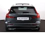 Volvo V60 T6 Recharge Plug-in hybrid AWD Plus Dark - Panorama/schuifdak - IntelliSafe Assist & Surround - 360º Camera - Head-up Display - Harman/Kardon audio - Elektrisch verstel. voorstoelen met geheugen - Verwarmbare voorstoelen voor achter & stuurwiel - Contourstoelen - 19" Wielen