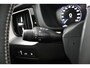 Volvo XC60 T8 Twin Engine AWD R-Design | Panoramadak | Trekhaak | 360 Camera | Adaptieve cruise control | LED | BLIS | Keyless |