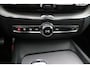 Volvo XC60 T8 Twin Engine AWD R-Design | Panoramadak | Trekhaak | 360 Camera | Adaptieve cruise control | LED | BLIS | Keyless |