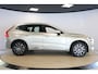 Volvo XC60 2.0 T8 Twin Engine AWD Inscription | Schuif-kanteldak | Memory seats | Pilot assist