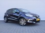 Renault Captur 1.2 TCe Initiale Paris | Stoelverwarming | Camera | Leer | Bose audio | Dodehoek detectie | LED | 17" LM | Apple Carplay/Android Auto | Clima |