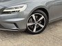 Volvo V40 1.5 T3 Polar+ R-Design Sport / NL Auto / Navi / Camera / Stoelverwarming / Panoramadak /