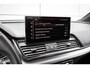 Audi Q5 50 TFSIe 299pk PHEV S Edition | 20" LMV | Trekhaak | Panoramadak | Stoelverwarming | Apple carplay/ Android Auto | SoH 89%