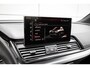 Audi Q5 50 TFSIe 299pk PHEV S Edition | 20" LMV | Trekhaak | Panoramadak | Stoelverwarming | Apple carplay/ Android Auto | SoH 89%
