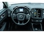 Volvo XC40 1.5 T2 Momentum Core | Cruise Control | Navigatie | Apple CarPlay & Android Auto | Parkeersensoren Achter | DAB Radio |