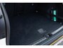 Volvo XC40 Plug-in Hybrid T5 R-Design | Adaptive cruise control | Harman Kardon audio | Stoel- en stuurverwarming | Elektrische stoelverstelling | Achteruitrijcamera | Voorruitverwarming | Parkeersensoren voor + achter | Dode hoek detectie BLIS |