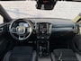 Volvo XC40 T4 R-Design Aut | Cruise Control | Trekhaak 1800 kg | Half Lederen Bekleding | Navigatie | Parkeersensoren V + A | Parkeercamera | Climate control |