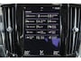 Volvo S90 T5 Momentum - LED koplampen - Lederen bekleding - Elektrisch verstelbare bestuurderstoel - Parkeersensoren v/a - Parkeercamera - Verwarmbare voorstoelen - Apple® CarPlay