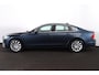 Volvo S90 T5 Momentum - LED koplampen - Lederen bekleding - Elektrisch verstelbare bestuurderstoel - Parkeersensoren v/a - Parkeercamera - Verwarmbare voorstoelen - Apple® CarPlay