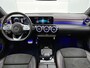 Mercedes-Benz CLA Shooting Brake 200 Business Solution AMG(NL-auto, Dealer OndH, Panorama, SfeerV,Camera, StoelV, Etc)