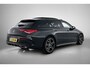 Mercedes-Benz CLA Shooting Brake 200 Business Solution AMG(NL-auto, Dealer OndH, Panorama, SfeerV,Camera, StoelV, Etc)