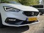 SEAT Leon Sportstourer 1.5 eTSI FR Business Intense . NAVIGATIE . STOELVERWARMING . PARKEERSENSOREN VOOR & ACHTER .
