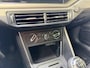 Volkswagen Polo 1.0 TSI Comfortline . NAVIGATIE . PARKEERSENSOREN VOOR  & ACHTER .