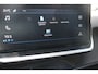 Peugeot 2008 1.2 Hybrid 136 Style | Parkeerhulp achter | LMV | Apple Carplay | Climate control | Cruise Control | DAB |