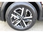 Peugeot 2008 1.2 Hybrid 136 Style | Parkeerhulp achter | LMV | Apple Carplay | Climate control | Cruise Control | DAB |
